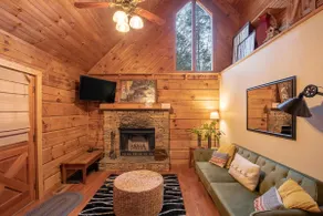 Escape to a quiet mountain culdesac-Location! - Image 4
