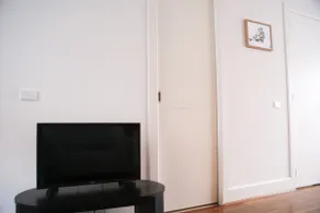 Modern Studio + Secure Parking 3.5kms from CBD - Image 5