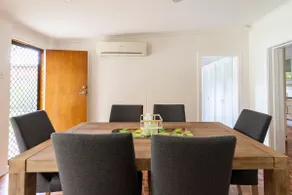Birkinshaw Villa ( 3 Bedroom with Parkings ) - Image 4