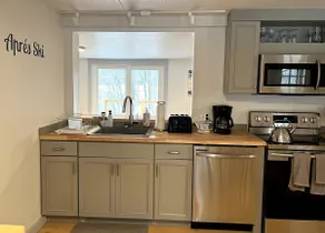 Waterbury Stowe Modern 3 Bedroom Bungalow - Image 4
