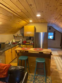 Adorable 1 Bedroom Mountain Guesthouse on 6 acres! - Image 4