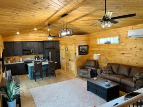 Charming 1 Bedroom Lodge with Tranquil Views - Image 3