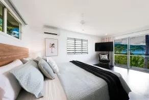 Airlie View - stunning ocean veiws, coastal charm - Image 5