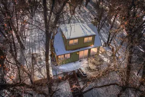 Treetop Hideaway | Hot Tub + Near the Slopes - Image 2