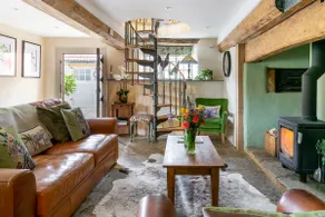 Bramley Cottage Romantic Bolthole Sleeps 2 (Dog Friendly) Near Award Winning Pub - Image 5
