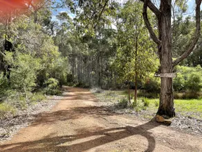 The Kookomit Cottage at Gnarawary Lodge - Image 2