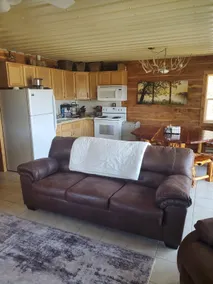Cedar River Retreat & Hideaway - Image 4