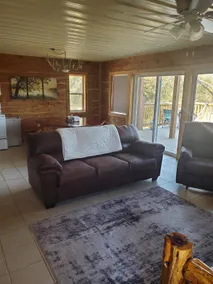 Cedar River Retreat & Hideaway - Image 3