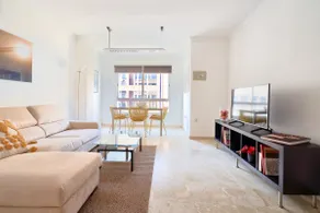 Downtown Malaga 3 bedrooms. Parking included. - Image 4