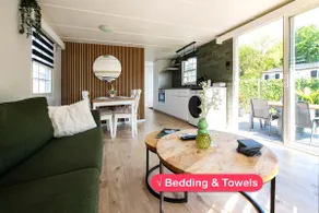 Stylish & Tranquil Garden Retreat ~ Lounges ~ Pkg! - Image 2