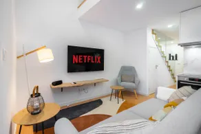 WHome Riverside View Premium Apartment w/ AC & Terrace - Image 2