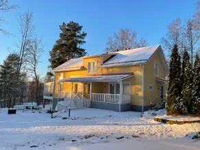 Spacious CLT home + private spa in Lahti - Image 3