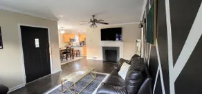 Cozy Home Near Beltline - Image 4
