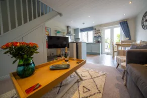 SPINDRIFT, Padstow, peaceful, views, parking - 10min walk to harbour - Image 4