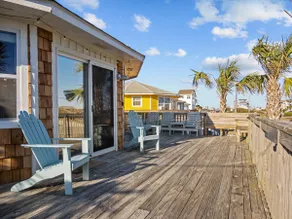 Boho Round House, 2nd Row with Beach Across Street - Image 4