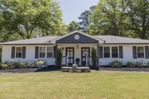 Mid-Century Modern Woodstock, GA - Image 2