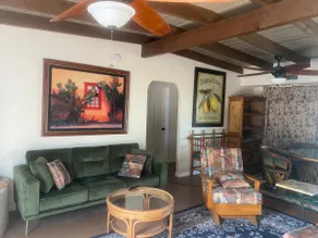Gene's Place - Image 4