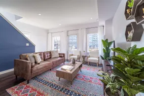 ✦Boho-Chic Home: 4 BR + ❤ of City + Patio & BBQ - Image 2
