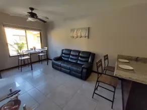 #2 New & clean 2 bed suite with shared pool - Image 5