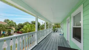 Cozy 2nd floor, steps to beach, right off A1A Beach! - Image 5