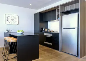 Cosmo Stays- Penthouse with Incredible City View - Image 3