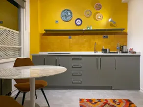 Artistic Apartment With Garden View in Fenerbahce - Image 4