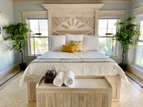 Be A Nomad | 5BR Oceanview House | Jax Beach - Image 2