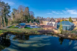Victorian retreat within a private estate - Image 4