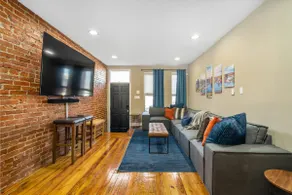 CHARMING in Federal Hill with ROOFTOP DECK - Image 2