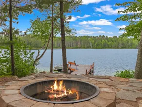 Lakefront Chalet w/Pontoon - Image 2
