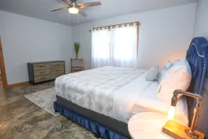 San Marcos River Vacation House 4 Bedroom, 5 Beds - Image 5