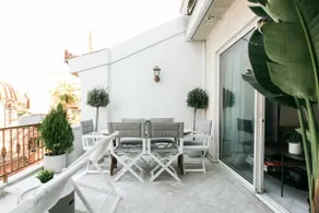 Acropolis Veranda Residence - Image 3