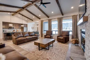 Brand new family-friendly luxury cabin - Image 3