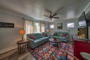 Steps from Downtown Cody - Spacious home that sleeps 10! - Image 4