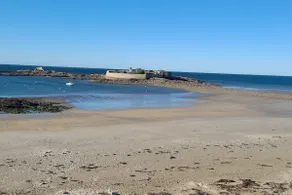 T3 “Houat“ - 50 m from Fort Bloqué/Ploemeur beach - Image 2