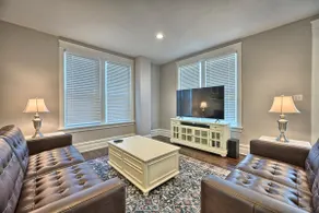 Suites on Seneca - Lovely 2 Bed 1 Bath Apartment - Image 5