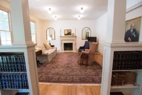 Historic Court St Home steps from UNA and downtown - Image 4