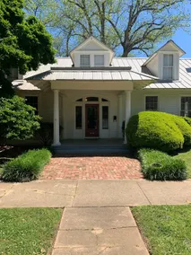 Historic Court St Home steps from UNA and downtown - Image 2
