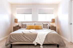 Bali Escape🌴King Bed☆Jetted Tub☆Fireplace🔥Garage - Image 2