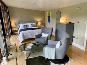 Nagshead Retreat - Image 4
