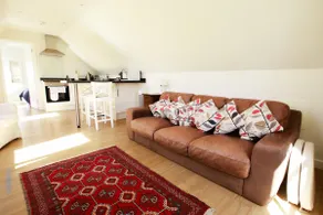 Idyllic retreat in rural West Berkshire village - Image 2