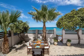Villa Elizabeth - Seafront Classic Villa! - Image 5