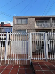 House with a hot tub, near the airport and embassy - Image 4