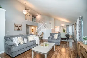 Large & Modern 4b3b Vegas Home with Pool & Spa! - Image 3