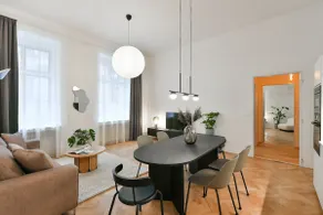 Charming Stylish 2BR Apartment by Stepan No. 3 - Image 2