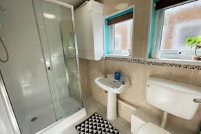 119 Hemsby Holiday Chalet, Convenient for sandy beach - Image 4