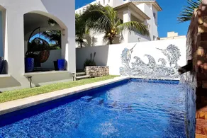 CASA REYES Stunning Rooftop Oceanview - Image 3