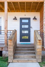 NashVegas Theme Large Home - Image 3