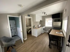 Studio Guesthouse of Waterstone Inn w/ lake access - Image 5