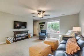 A Charming and Comfy Condo in Johnson City - Image 3